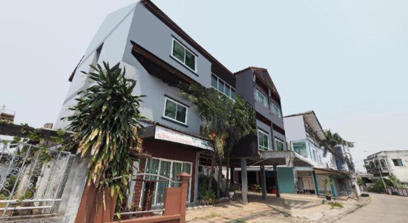 Bannsawasdee Apartahotel 2*